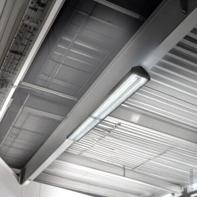 LED linijinis aukštuminis šviestuvas, 200W, šalta balta šviesa, IP65, IK08 5 LED linijinis aukštuminis šviestuvas, 200W, šalta balta šviesa, IP65, IK08 5