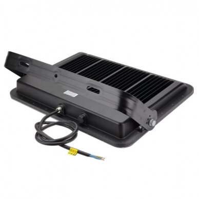 LED prožektorius, juodas, 140Lm/W, 500W, neutrali balta šviesa 2 LED prožektorius, juodas, 140Lm/W, 500W, neutrali balta šviesa 2