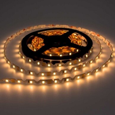 LED S-juosta, 7.2W/m, 720Lm/m, 12V, IP65, šilta balta šviesa 2 LED S-juosta, 7.2W/m, 720Lm/m, 12V, IP65, šilta balta šviesa 2