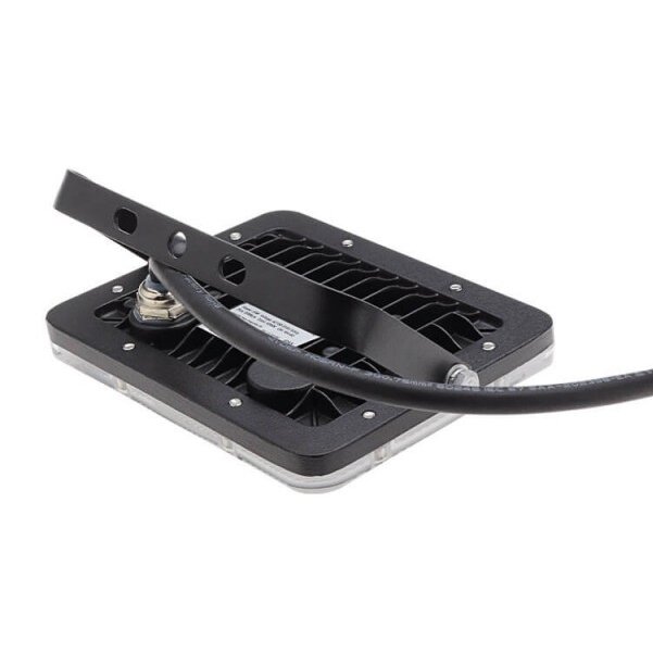 LED prožektorius, juodas, 100Lm/W, 20W, šilta balta šviesa 2 LED prožektorius, juodas, 100Lm/W, 20W, šilta balta šviesa 2