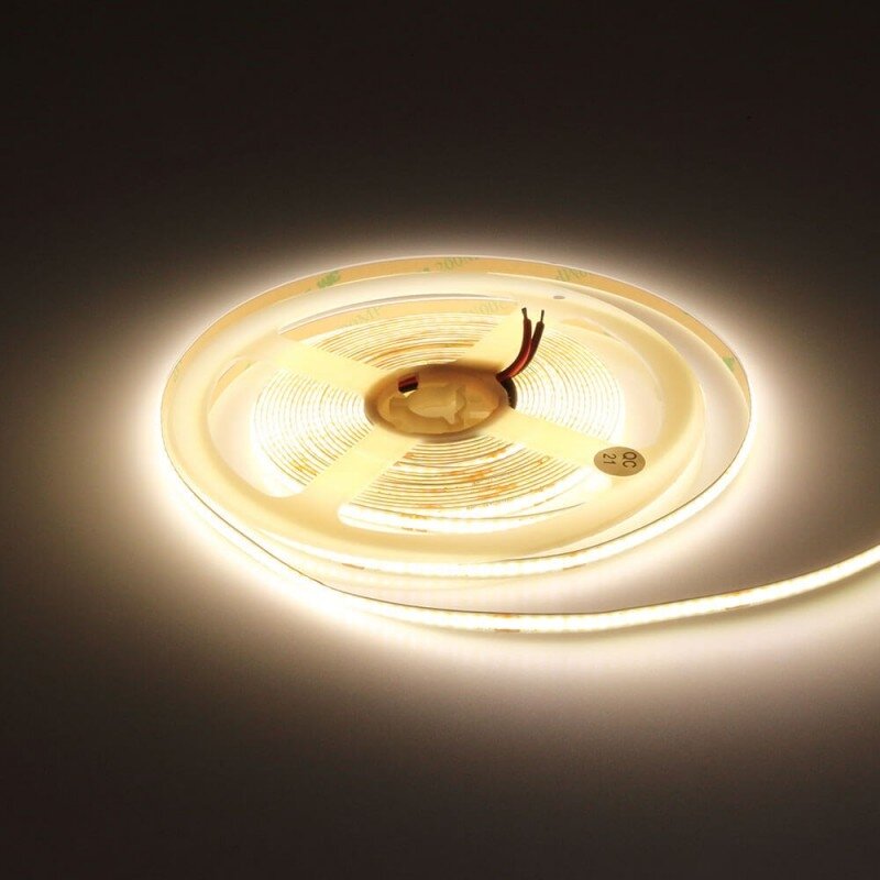 LED Strip 10W/m, 1000Lm/m, 24V, Neutral Light 3 LED Strip 10W/m, 1000Lm/m, 24V, Neutral Light 3