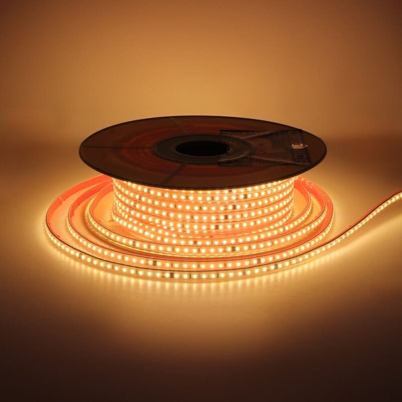 LED juosta, 9W/m, 900Lm/m, 220V, šilta balta šviesa 3 LED juosta, 9W/m, 900Lm/m, 220V, šilta balta šviesa 3