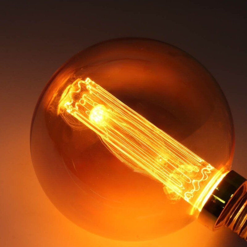 LED lemputė E27 3W, gintarinė, šilta balta šviesa 2 LED lemputė E27 3W, gintarinė, šilta balta šviesa 2