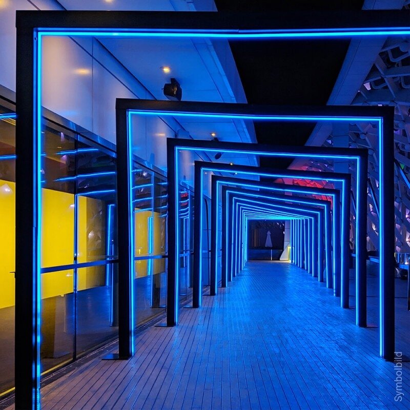 LED S-Strip 7.2W/m, 720Lm/m, 12V, IP65, Blue 3