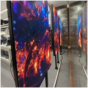 LED vidaus ekranai prekybos centro "Akropolis" parduotuvėje