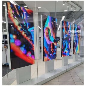 LED vidaus ekranai prekybos centro "Mega" parduotuvėje